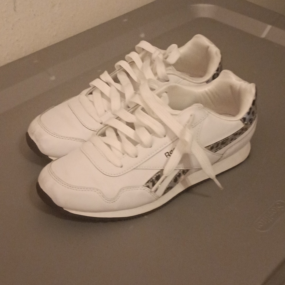 Reebok Royal CLJOG 3.0 kids size 6